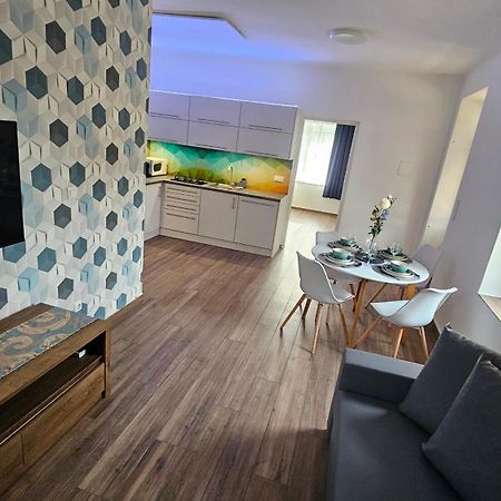 Menta Holiday Home 바다초니토마이 외부 사진
